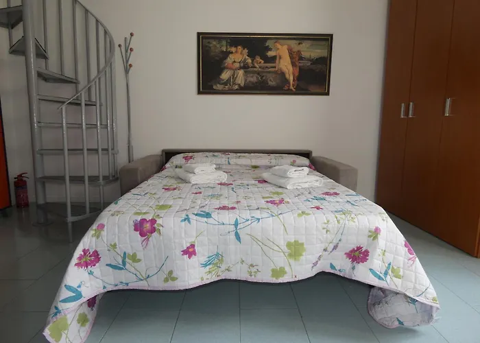 House Sasanelli